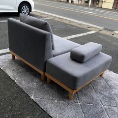 1人掛けソファ FINE KAGU  Soroi オットマン付き ソファ🚚自社配送時💳代引き可🚚(現金、クレジット、スマホ決済対応)の画像