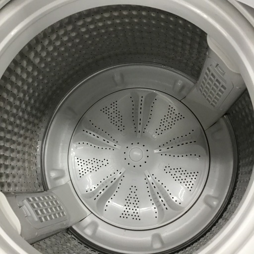 E-42【ご来店頂ける方限定】 Haierの8、5Kgの洗濯機です