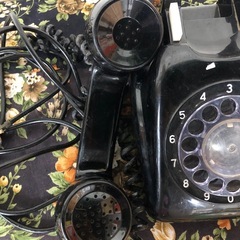 黒電話　インテリアの画像