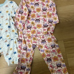 あんぱんまん　長袖パジャマ半袖パジャマ　100サイズ
の画像