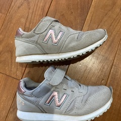 ニューバランス　　　  スニーカー17