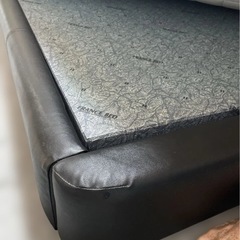黒革フランスベッドと厚手マットレス付きの画像