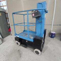 高所作業車　3.8m  自走　100v充電式