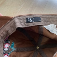 volcom キャップ  の画像
