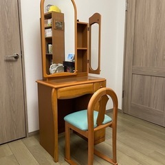ドレッサー