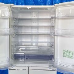 三菱 MITSUBISHI 6ドア冷蔵庫 MR-WX60E-W 600L フレンチドア クリスタルホワイト 本体重量124kg 2020年製 中古家電 店頭引取歓迎 R9520の画像
