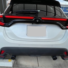 ヤリスクリスタルアイの画像