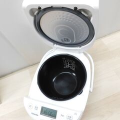 2023年製 TOSHIBA 東芝 炊飯器 5.5合炊き RC-10HR(W) ホワイト