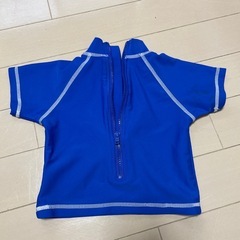 ラッシュガード　90サイズの画像