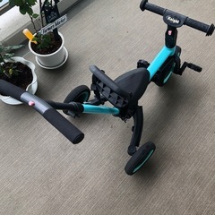 三輪車