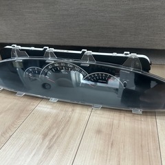 スピードメーター