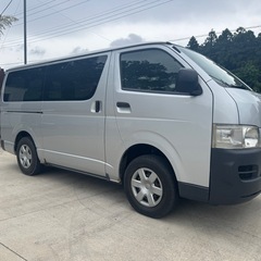 トヨタ　ハイエースバン　4WD AT車 ディーゼル　車検満…