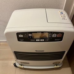 ファンヒーター＆灯油タンク (やた) 袋井の季節、空調家電