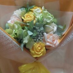 ロマンス・フラワー　/　造花のブーケ・花束　　の画像