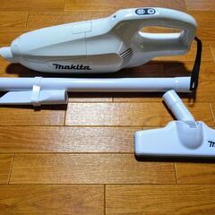 マキタ充電式クリーナー（此方の品物はお取り引き終了致しました。あ...