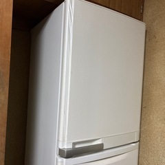 冷蔵庫三菱　の画像
