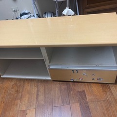 テレビ台の画像