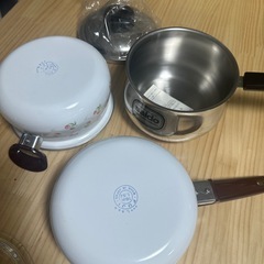 新品未使用鍋3点セットの画像