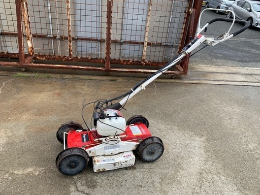 ZENOAH ZGC500EZ ゼノア　斜面ノリダー　草刈機　 自走式草刈機