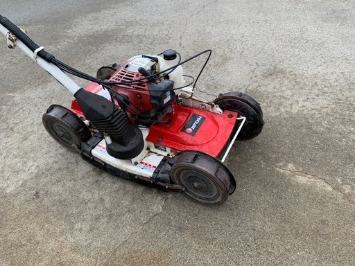 ZENOAH ZGC500EZ ゼノア　斜面ノリダー　草刈機　 自走式草刈機