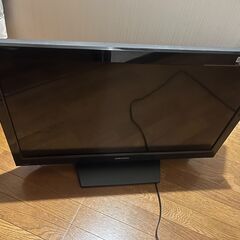 液晶テレビ　32インチ　2012年製