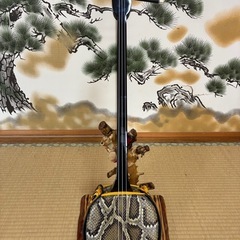 沖縄三線！新品！貴重！知念大工型！本蛇皮！本張り！【一枚張り】⑤