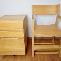 アクタス フォピッシュ 北欧風天然木学習机 チェスト+シェルフ+チェア4