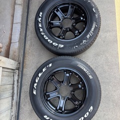 ハイエースタイヤ　キラーフォース　ナスカーの画像