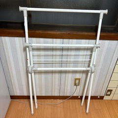 お値下げしました‼️早い者勝ち‼️コンパクト物干し竿