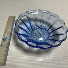 相談中・ガラス食器
