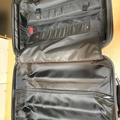 キャリーケース　青　の画像