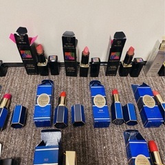 リップ、口紅、グロス！CHANEL、クリスチャンディオール、HR、イブサンローラン　化粧品　大量おまとめセット！
の画像