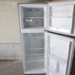 【試験・清掃済】Hisense HR-B2301【一般・法人・個人事業主歓迎】大型冷蔵庫1の画像