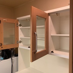 食器棚の画像
