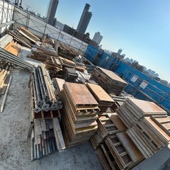 型枠解体(職長募集)東京　寮ありますの画像