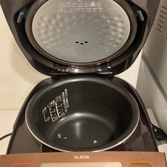 象印　炊飯器　NL-BC05の画像