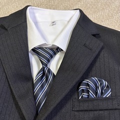 【最終価格】キッズ用スーツセット 160の画像