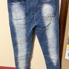 ストレッチパンツの画像