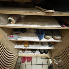 代理出品　靴箱の画像