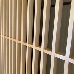 【お譲り先が決まりました！】高級格子戸  オートクロージャー式の画像
