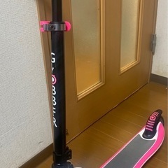 子供用　キックスクーター
