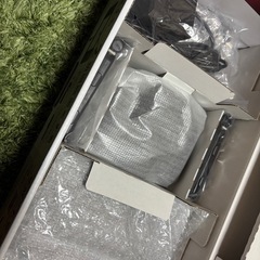 Nintendo Switch 本体　ジョイコン付きの画像