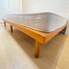 セミダブルベッドすのこ　の画像