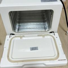 取引中　　エステ、整体用スツール　タオルウォーマー　紙パンツ、ピローシート、ペーパースリッパの画像