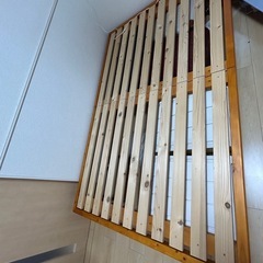 セミダブルベッドすのこ　の画像