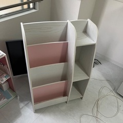 マガジンラックの画像