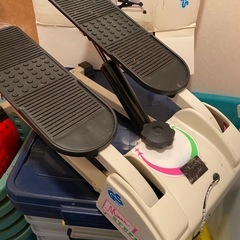 お譲り　かなりの古品　フットステップ　健康器具