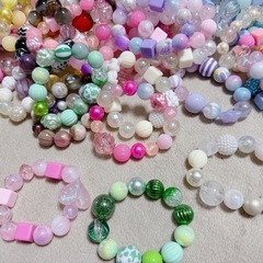 大量♡キッズブレスレット　60個の画像