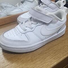 NIKEスニーカー