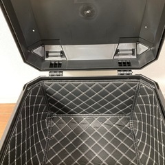 最終価格！新品未使用　バイクリアボックス　荷物入れ